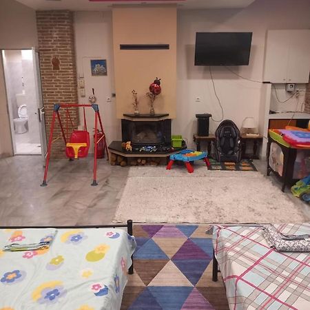 House Marios Airport Apartment Spata  Bagian luar foto