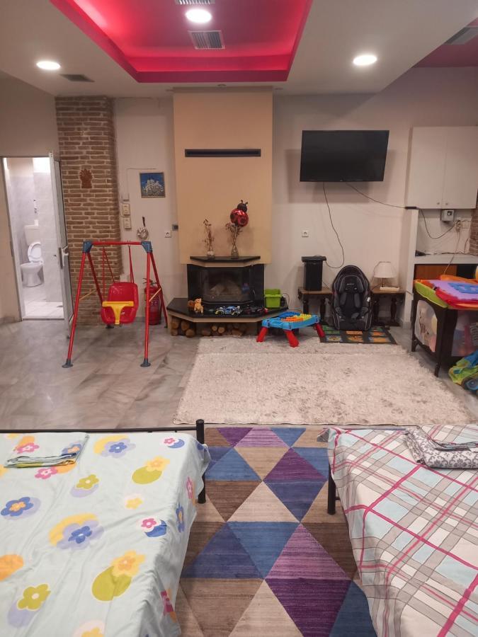 House Marios Airport Apartment Spata  Bagian luar foto